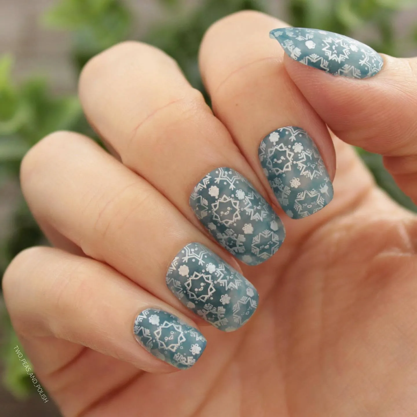 Frozen (B316) Metallic Pearl White Stamping Polish
